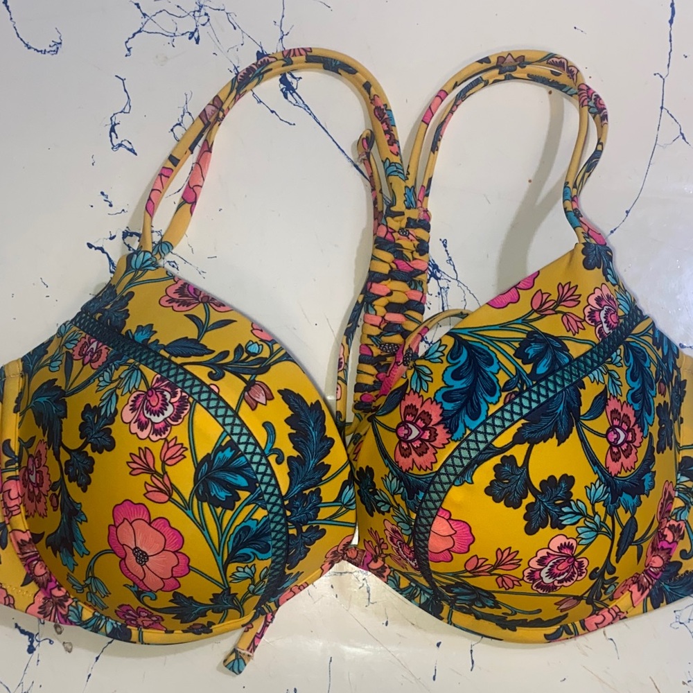 Shade & Shore Yellow Floral Sports Bra